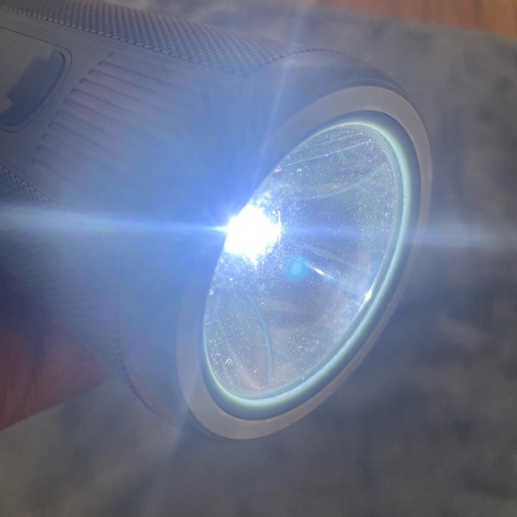 T&J speaker - Picture 1 of 3